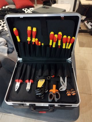 Reparaciones e instalaciones eléctricas