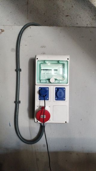 Reparaciones e instalaciones eléctricas