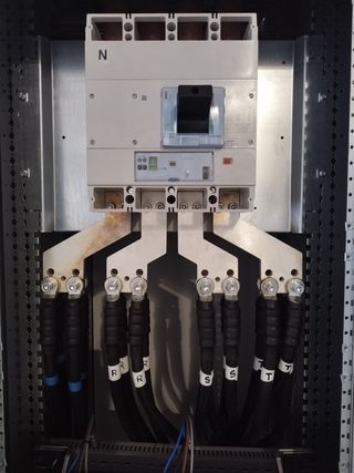 Reparaciones e instalaciones eléctricas