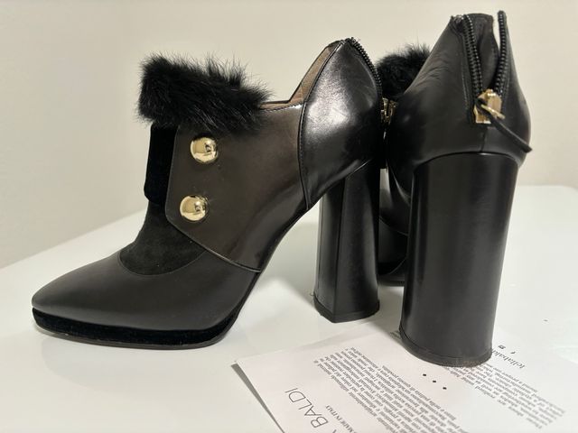 scarpe con inserti in pelliccia Lella Baldi