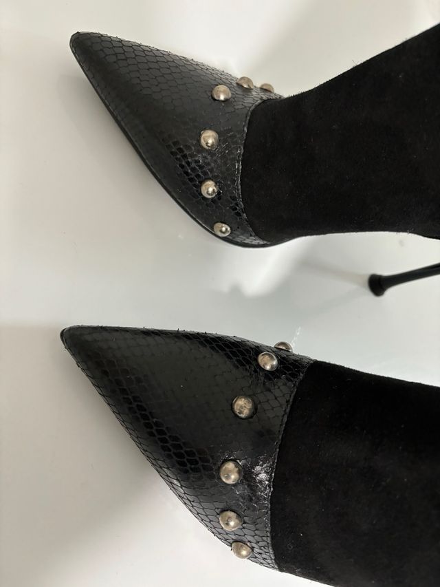 Stivaletti con inserti in pelle di cocodrillo