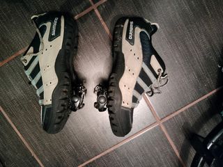 Zapatillas Shimano MT31 talla 40 y pedales