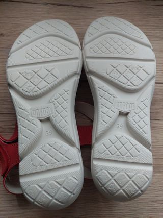 Sandalia piel in foot roja 39