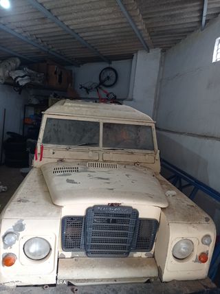 Land Rover Santana  1980