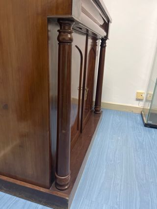 vitrina inglesa de caoba