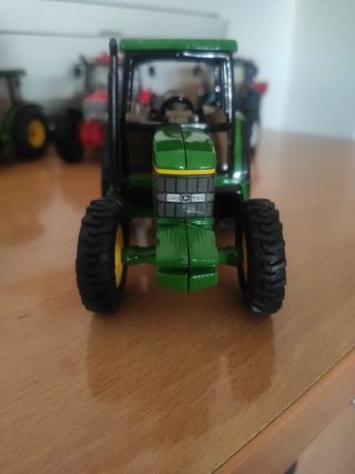 John Deere 6410 tractor réplica escala