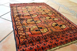 alfombra antique turkmen