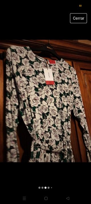 Vestido talla L / XL de Lefties