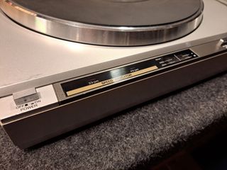 Tocadiscos Sanyo
