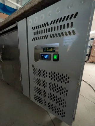 Mesa refrigerador para pizza