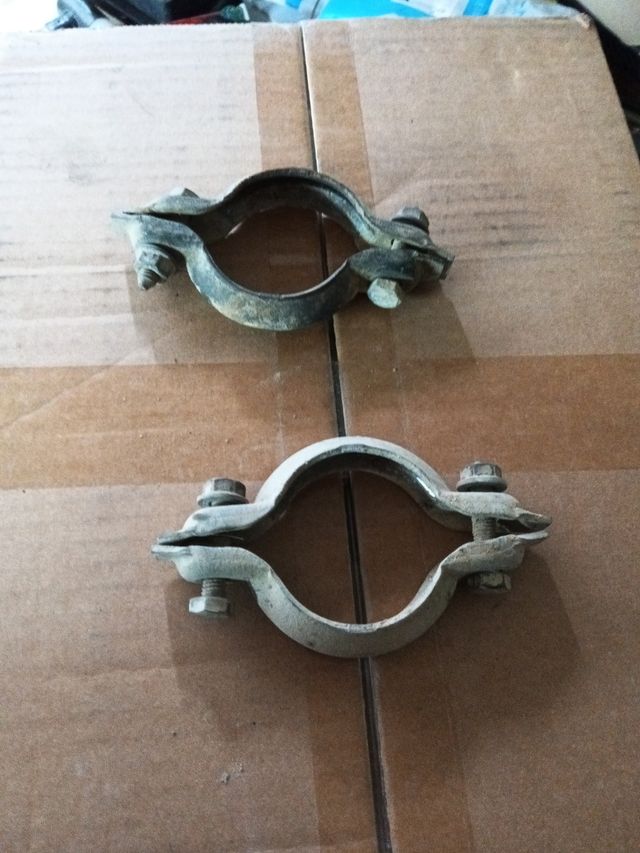 Abrazaderas tuvo de escape Peugeot 205