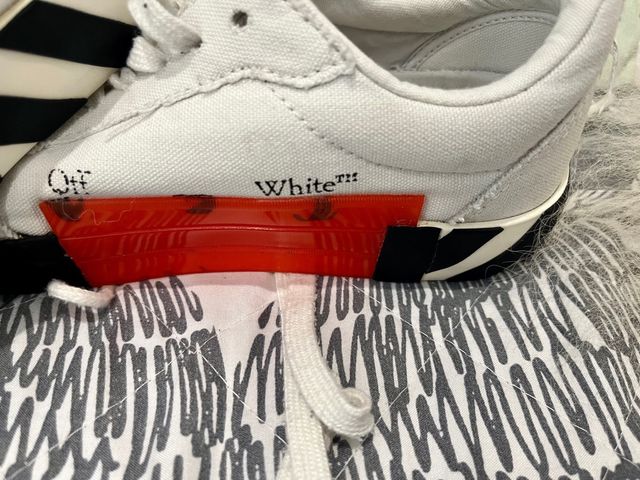 urge venta zapatillas off white