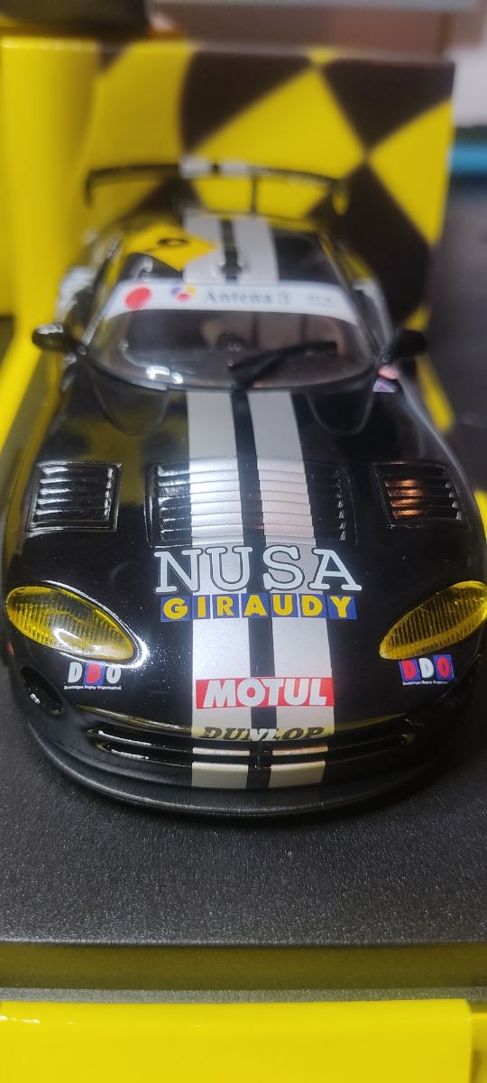 Scalextric Dodge Viper GTS-R,nuevo