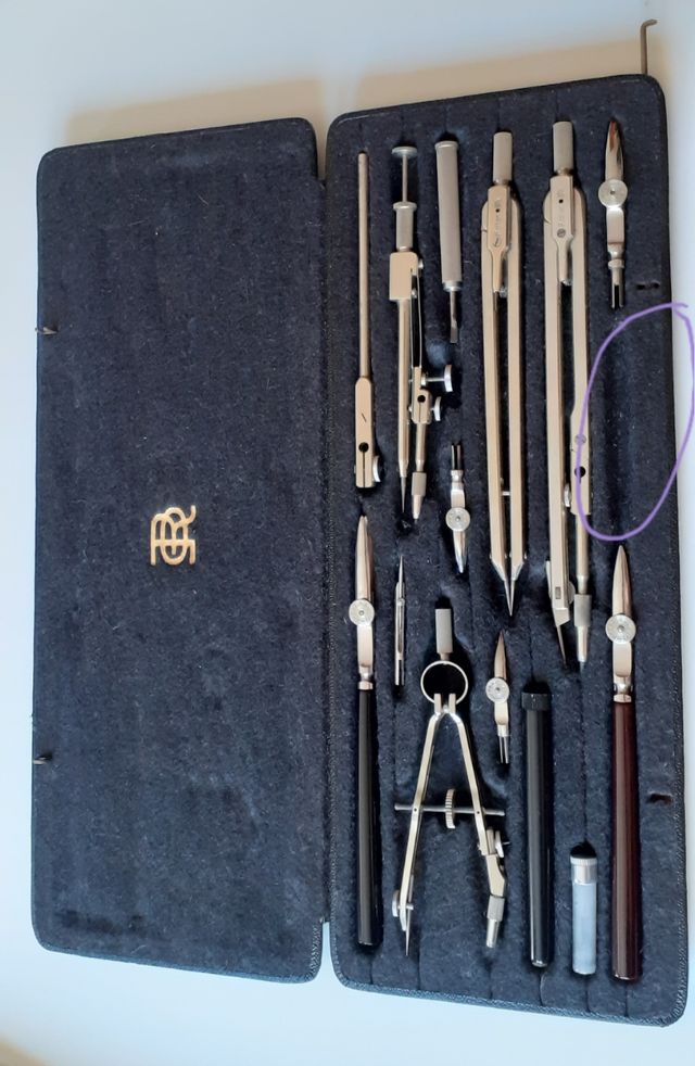 Estuche de compases vintage EO Ritchter n. 2136