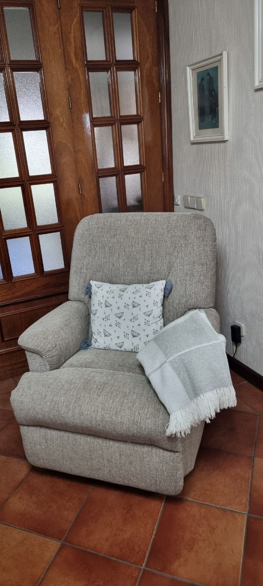 Sillón reclinable relax eléctrico tapizado