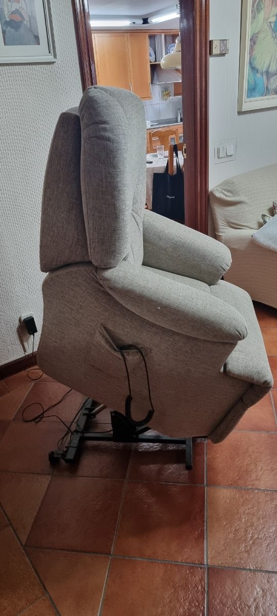 Sillón reclinable relax eléctrico tapizado