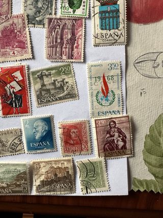 50 sellos postales de la España antigos