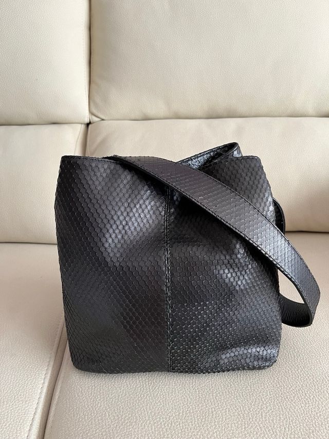 Bolso de piel Ursula Mascaró (Menorca)