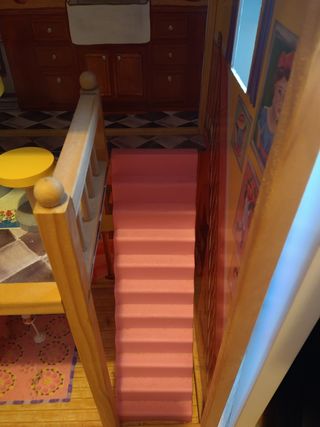 Casa de muñecas madera con muebles