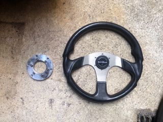 Volante Italvolanti y piña