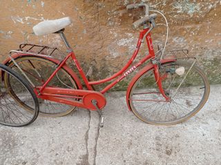 Bicicleta antigua italiana