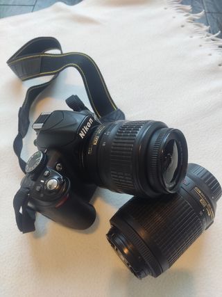 Cámara Nikon D3100 + Zoom