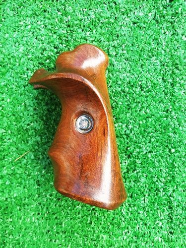 CACHAS (GRIP) para REVOLVER (Tipo  )