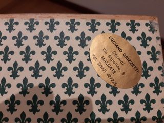 Vassoio con ricamo a mano