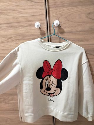 Sudadera Minnie niña perlas de Zara