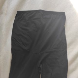 Leggins negros premamá 