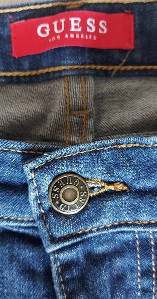 Pantalón pirata Guess talla 26