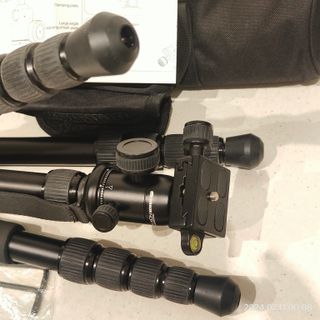 Trípode Braun NOX 145