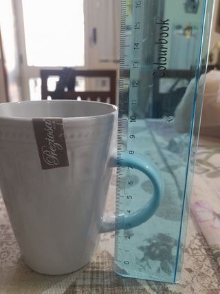 Tazze in ceramica prima colazione