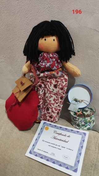 Muñeca de trapo personalizada