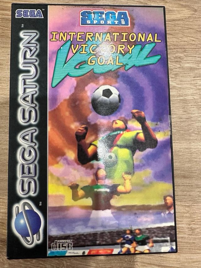 Sega Saturn con St.Key+6 juegos+2 mandos