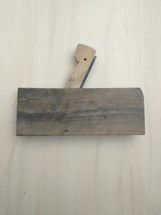 Cepillo de moldura de carpintero.