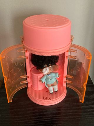 L.O.L surprise