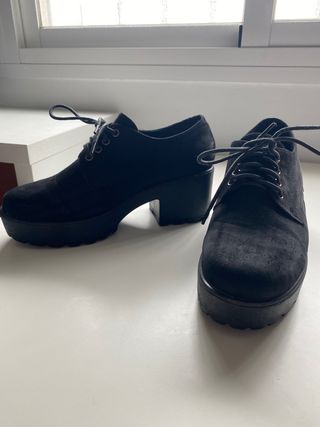 botines negros
