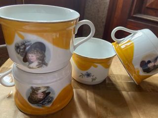 TAZZE GIALLE INGLESI