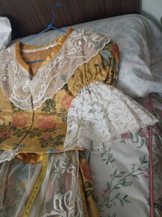 Trajera fallera niña 7/8 años. 