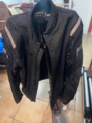 chaqueta moto Rocco line nueva