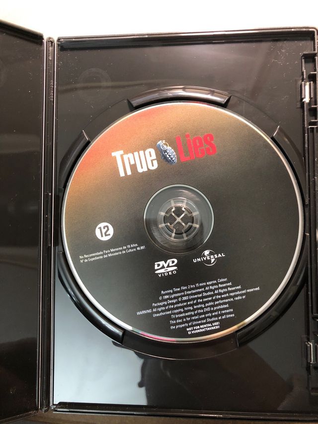 Mentiras arriesgadas DVD