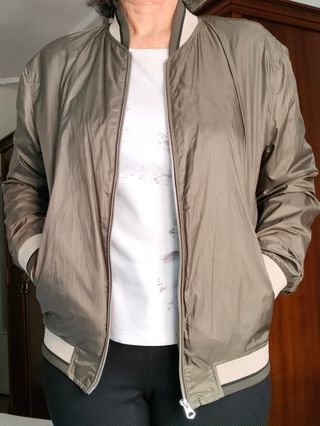 Cazadora UNISEX ultra ligera
