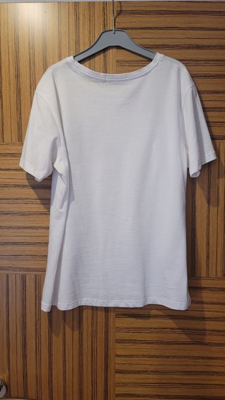 Camiseta blanca estampada Stradivarius