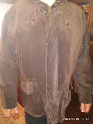 Vendo chaquetón de ante auténtico