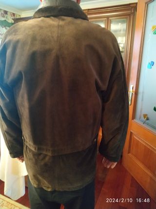 Vendo chaquetón de ante auténtico