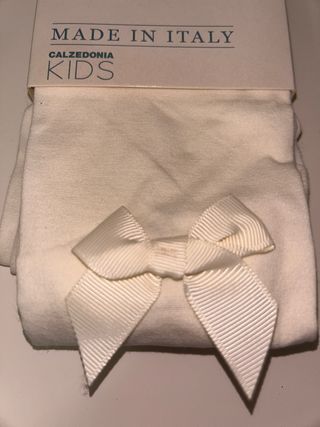 medias niña color blanco roto , sin estrenar 