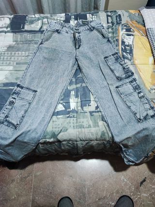 PANTALONES ANCHOS RETRO