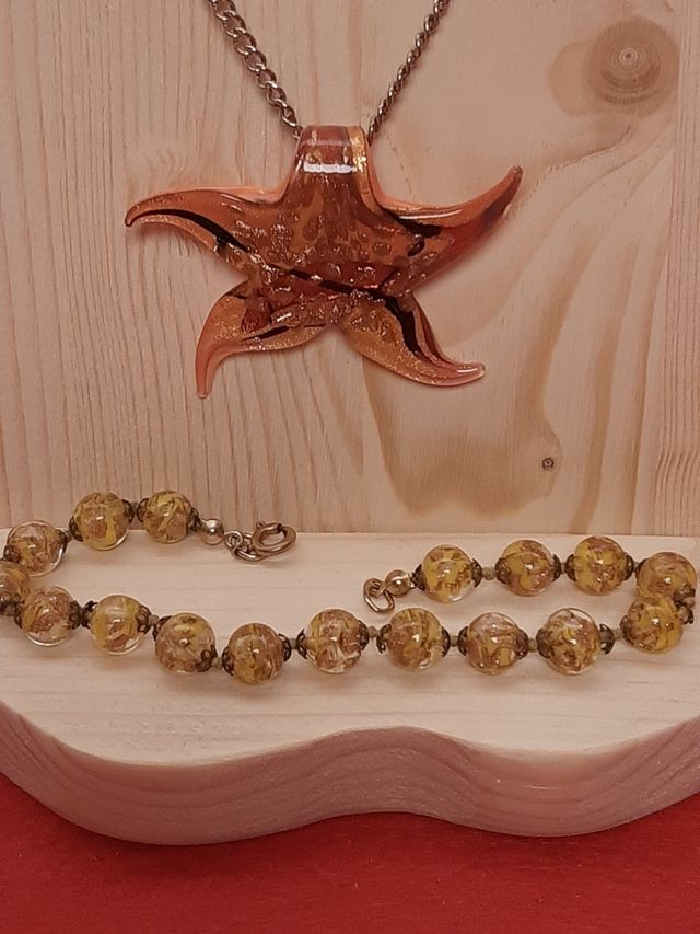 Collana e braccialetto in vetro italiano