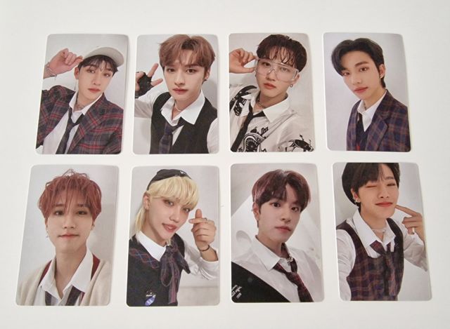 Stray Kids - Photocards Christmas Evel